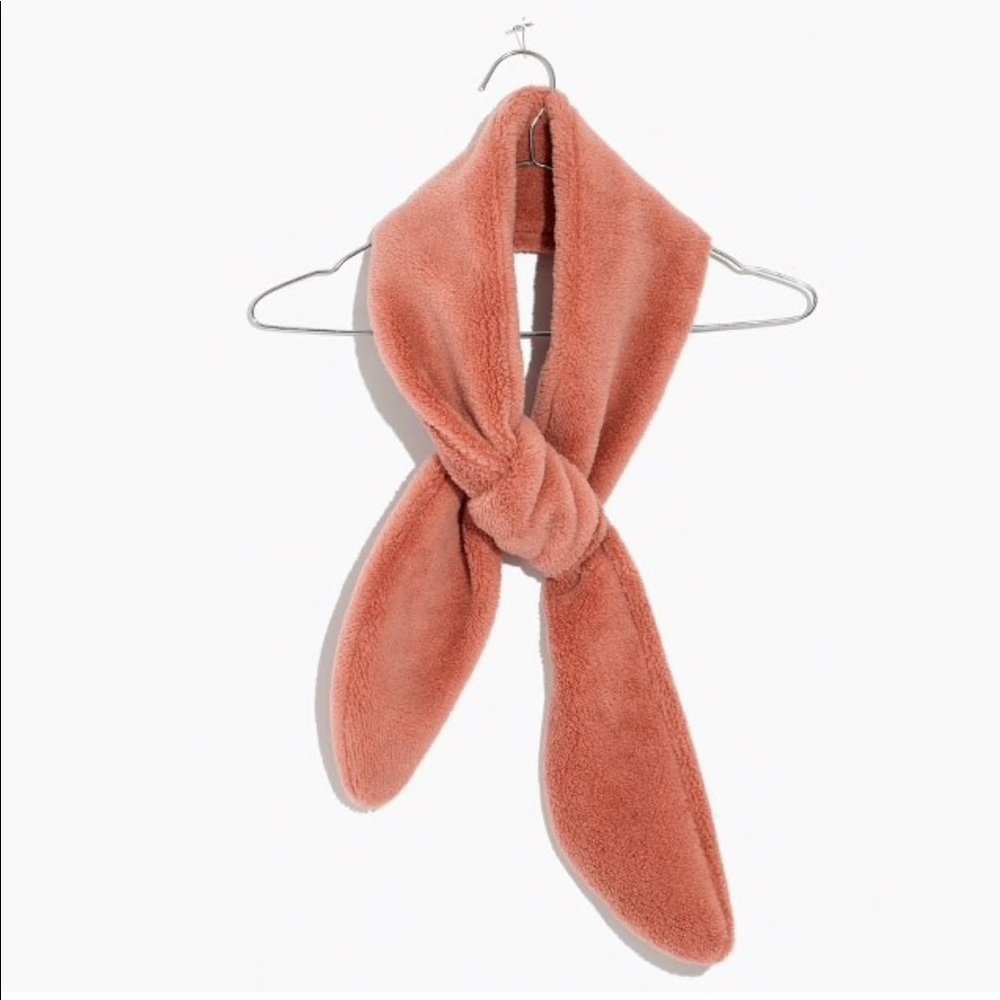 Madewell Sherpa Muffler/ Sunset Rose